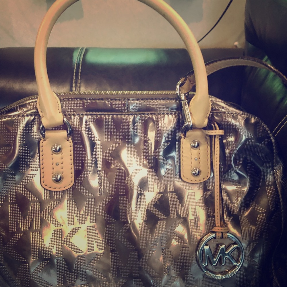 Michael kors handbag